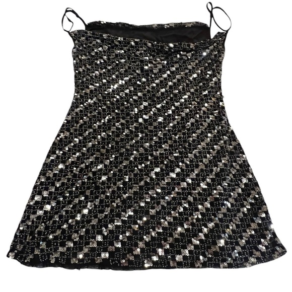 X by NBD Angel Mini Dress Black Silver Sequin Embellishment dropped back small - Picture 15 of 16
